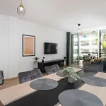 Location - Walk To The Beach, Shops & Dining Lägenhet