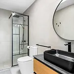 Location - Walk To The Beach, Shops & Dining * Playa de las Americas (Tenerife)
