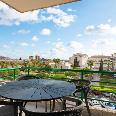 شقة Location - Walk To The Beach, Shops & Dining *