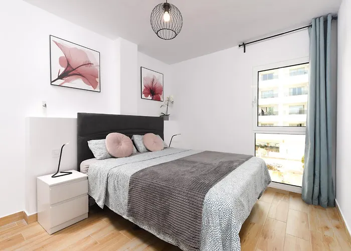 Apartman Location - Walk To The Beach, Shops & Dining