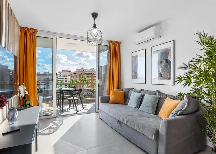 Location - Walk To The Beach, Shops & Dining Apartman *